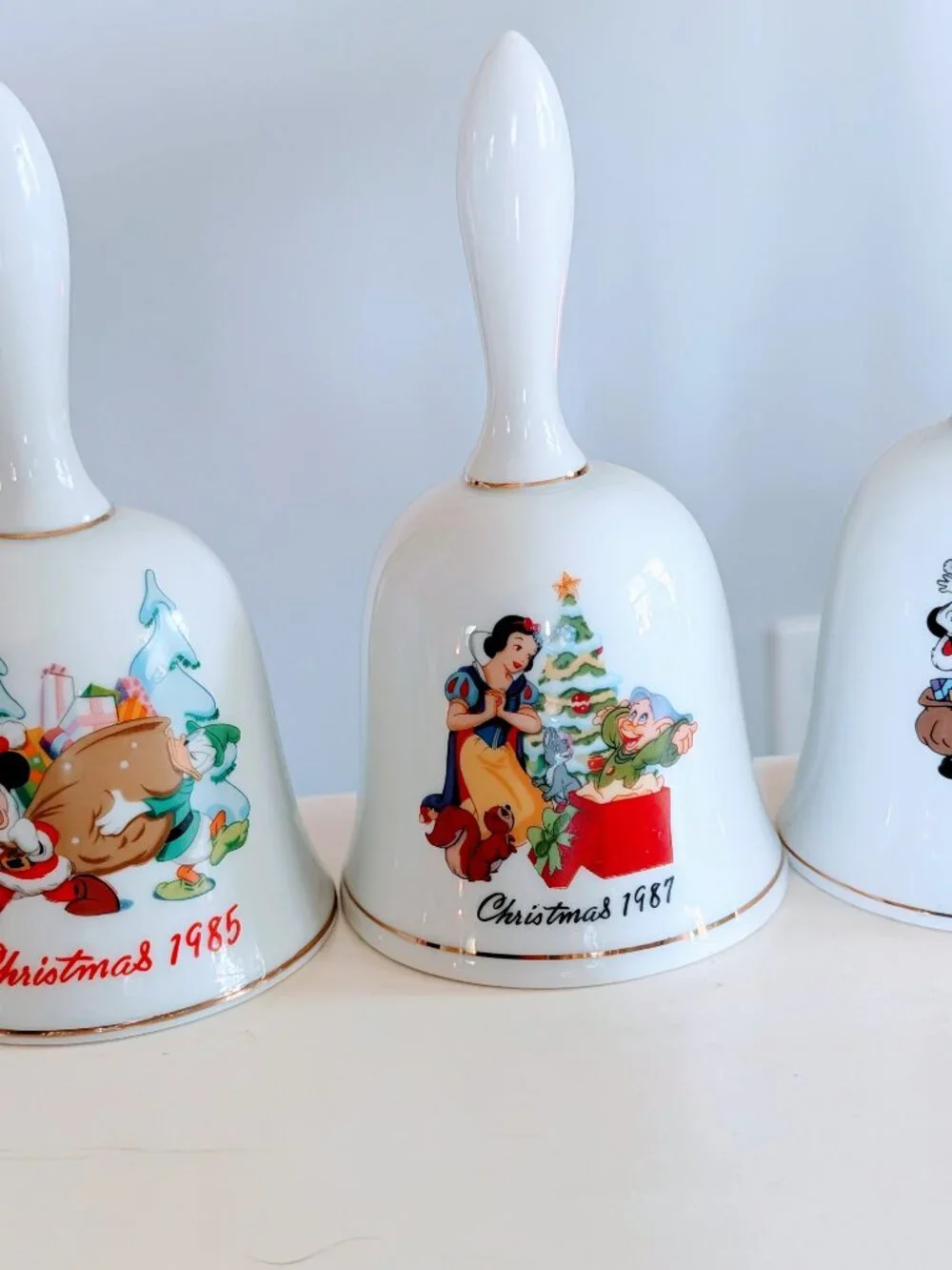 Set of 5 VTG Disney Grolier Christmas Bells 1985-1992 Mickey Donald Ceramic 80s